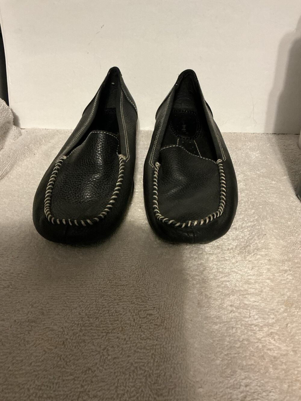 Bare Traps Women’s Slip On Leather Loafers SZ 10M Black Pleasant